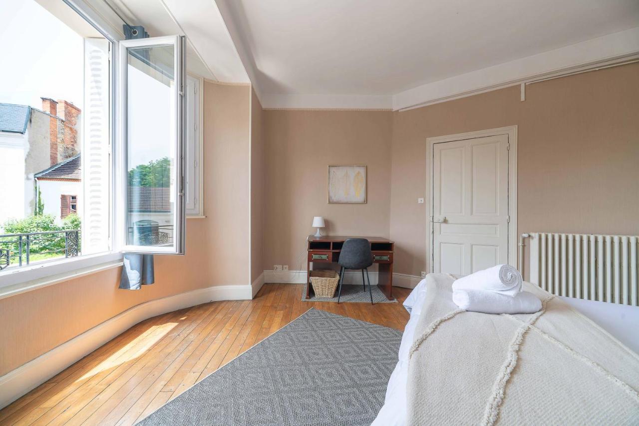 Le Rue Neuve - Appartement Calme Et Lumineux Vichy Bagian luar foto
