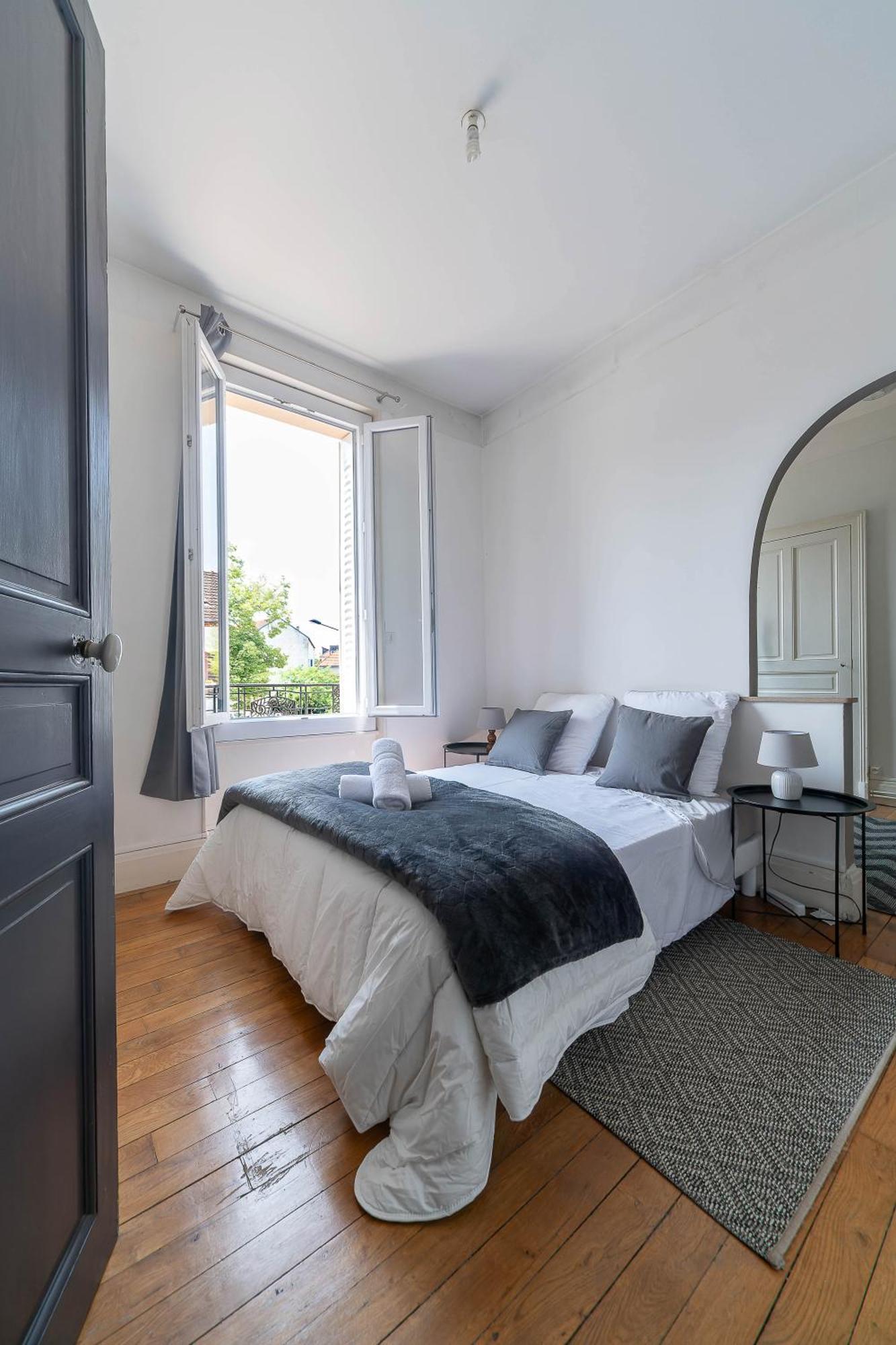 Le Rue Neuve - Appartement Calme Et Lumineux Vichy Bagian luar foto