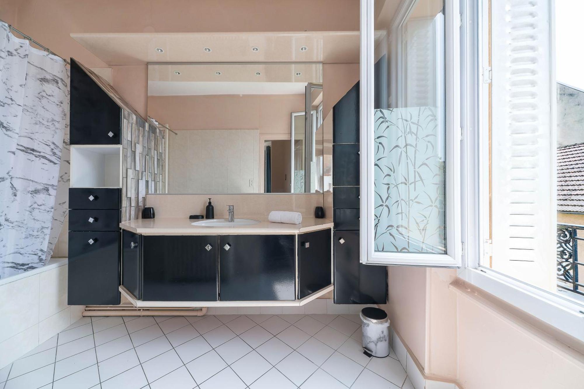 Le Rue Neuve - Appartement Calme Et Lumineux Vichy Bagian luar foto